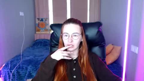 Snapshot of _mi_amore chatting on April 15, 7:15 am _mi_amore online show from April 15, 7:15 am