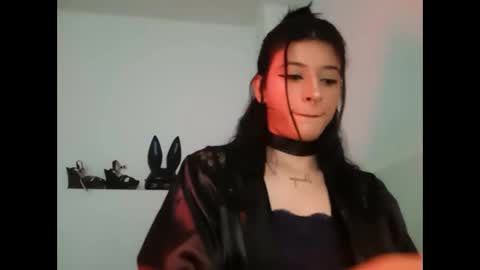 Snapshot of _mia_foster1 chatting on February 26, 1:21 am Mia-foster online show from February 26, 1:21 am