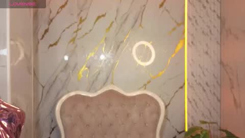 _mia_sweet_b online show from February 25, 1:21 pm