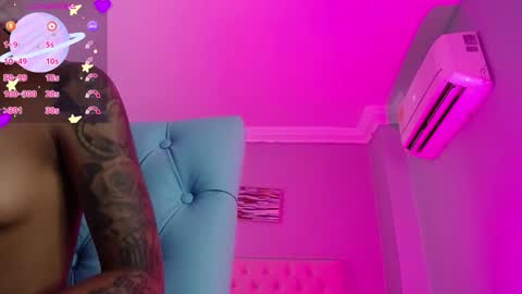 Paula online show from January 12, 11:15 am