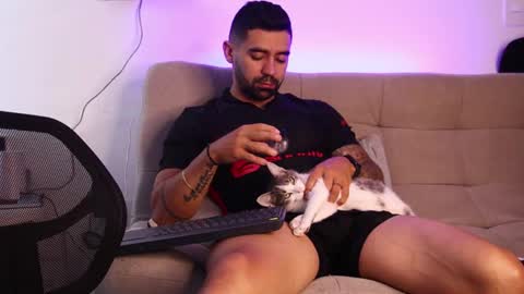 soy mike online show from March 19, 2:21 pm