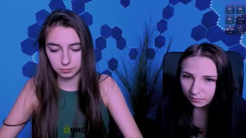 Snapshot of _mila_fire chatting on January 13, 10:09 am your Mila online show from January 13, 10:09 am