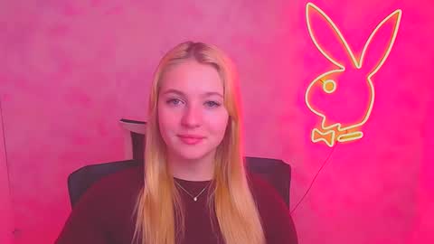 Melanie online show from February 10, 7:04 am