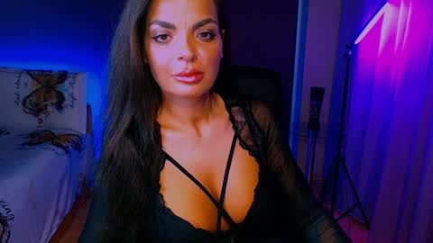 Snapshot of _milani_ chatting on May 20, 5:30 pm Milani online show from May 20, 5:30 pm