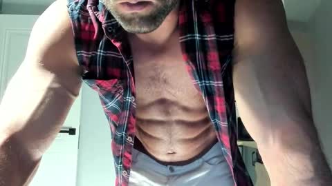 _miles19 online show from December 4, 1:48 am