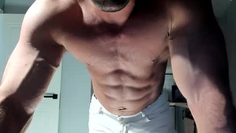 Snapshot of _miles19 chatting on February 20, 11:11 am _miles19 online show from February 20, 11:11 am