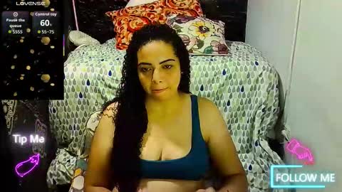 _milf_naughty online show from December 22, 6:10 am