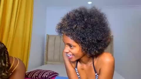 Snapshot of _mimimars chatting on March 16, 5:44 am Mimi online show from March 16, 5:44 am