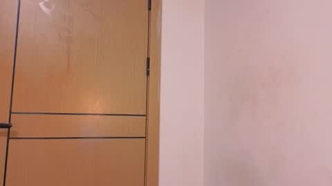 Snapshot of _mimimars chatting on April 11, 9:13 am Mimi online show from April 11, 9:13 am