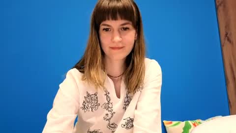 Snapshot of _minnie_boo_ chatting on May 5, 8:17 pm Boo online show from May 5, 8:17 pm