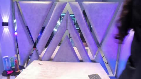 _mishell22 online show from March 26, 2:33 pm