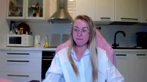 Eva online show from October 4, 5:49 am