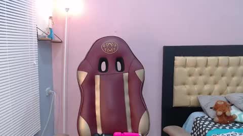 Hinata 3 online show from February 12, 9:11 pm