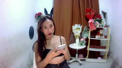 Snapshot of _miss_melody chatting on July 7, 9:02 am _miss_melody online show from July 7, 9:02 am