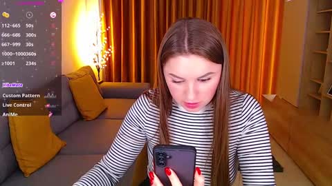 Mia online show from February 12, 9:52 am