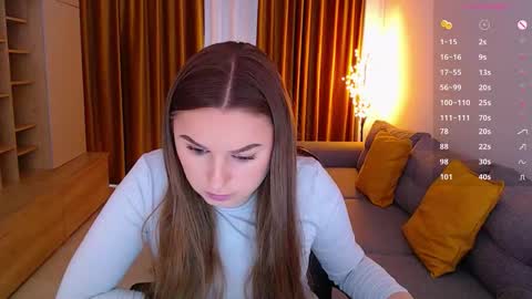 Mia online show from February 4, 10:43 am