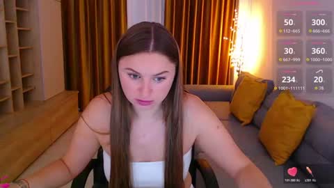 Snapshot of _miss_mia chatting on July 11, 7:11 am Mia online show from July 11, 7:11 am