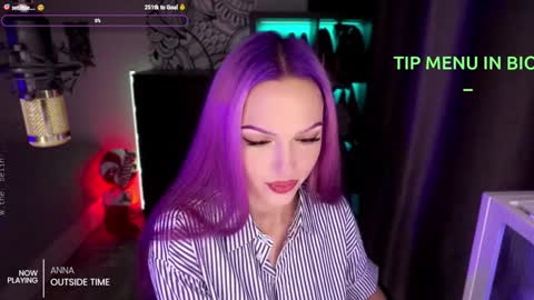 Snapshot of _mistress__ chatting on December 5, 7:28 pm Mistress Milana online show from December 5, 7:28 pm