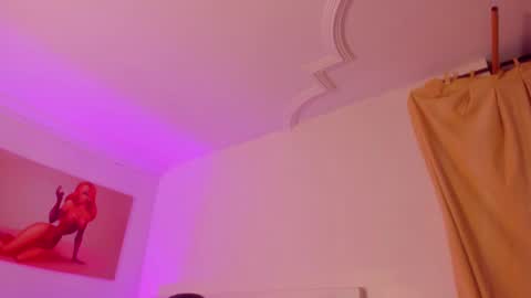 mizuki  online show from February 5, 12:38 pm