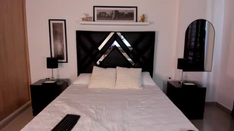 Snapshot of _mizuki chatting on June 23, 1:42 pm mizuki online show from June 23, 1:42 pm