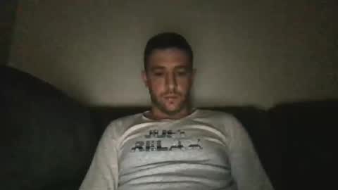 _mokevil_ online show from May 10, 9:53 pm