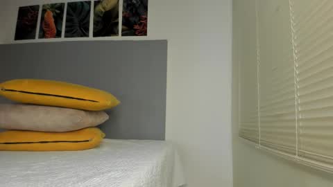 _molly_rosse_ online show from November 1, 12:07 pm