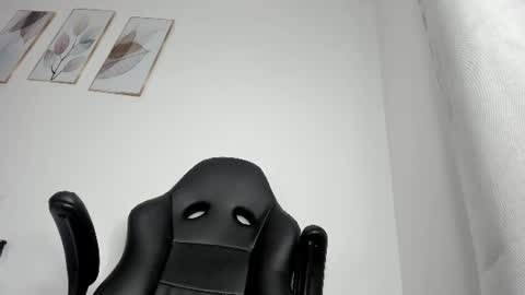 Snapshot of _molly_rosse_ chatting on June 30, 11:55 am _molly_rosse_ online show from June 30, 11:55 am