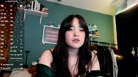 Snapshot of _moon_cake_ chatting on June 11, 2:53 am Next stream 950 pm Colombia time xd online show from June 11, 2:53 am