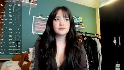 Snapshot of _moon_cake_ chatting on June 12, 3:16 am Next stream 950 pm Colombia time xd online show from June 12, 3:16 am