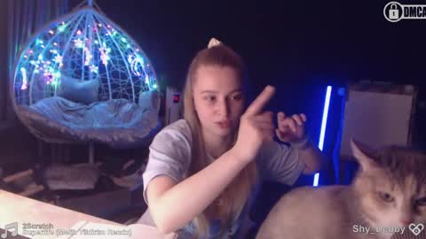 Snapshot of _mother_of_cats chatting on January 17, 7:16 pm Debby online show from January 17, 7:16 pm