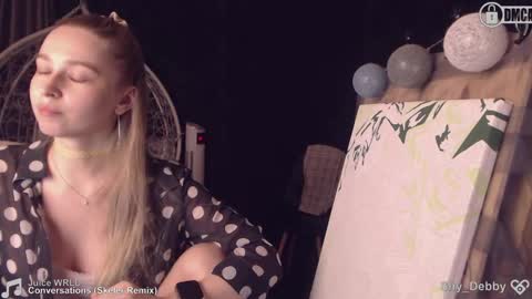 Snapshot of _mother_of_cats chatting on March 4, 7:43 pm Debby online show from March 4, 7:43 pm