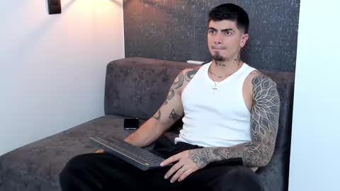 _mrcock_ online show from February 24, 11:47 pm