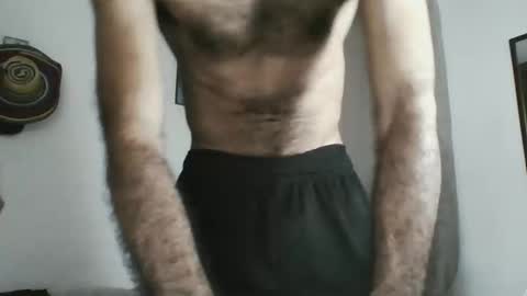 Snapshot of _mylord666_ chatting on April 10, 1:05 pm _mylord666_ online show from April 10, 1:05 pm
