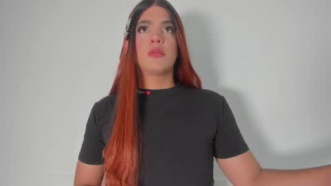 shantall online show from February 9, 9:06 pm