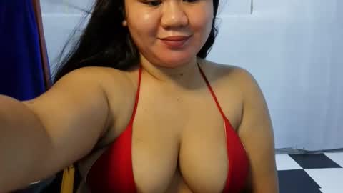 Snapshot of _natalieey chatting on February 20, 6:30 pm nics online show from February 20, 6:30 pm