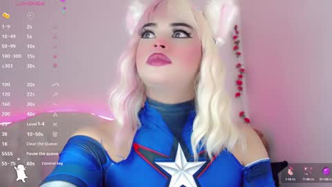 _natsuki online show from December 9, 6:55 am