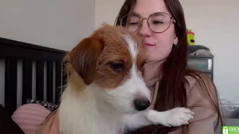 Mia with a big heart  online show from March 10, 6:05 am