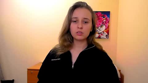 Snapshot of _nicole_new chatting on March 6, 5:00 pm Nica online show from March 6, 5:00 pm