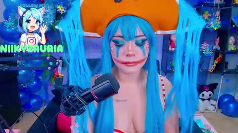 niiky online show from December 5, 11:19 am