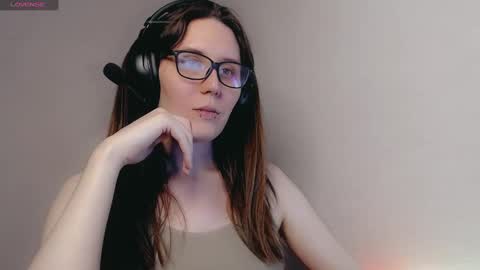 Tracy online show from February 3, 10:11 pm