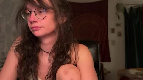 Mila online show from April 27, 8:07 pm