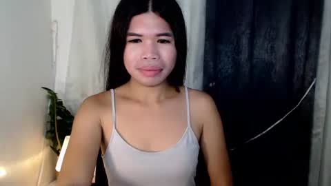_odette22 online show from May 24, 5:56 am