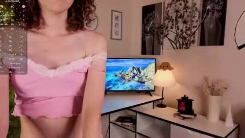 Olivia online show from July 6, 7:05 pm
