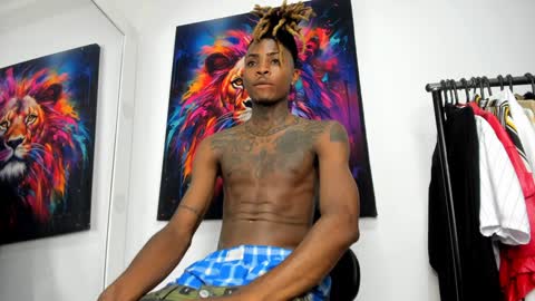 Snapshot of _pantera_09 chatting on December 30, 5:26 am Kevin online show from December 30, 5:26 am