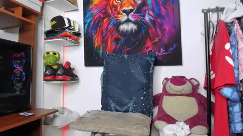 Snapshot of _pantera_09 chatting on September 30, 11:04 am Kevin online show from September 30, 11:04 am