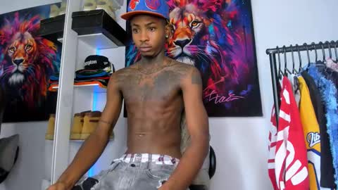 Snapshot of _pantera_09 chatting on October 20, 1:55 pm Kevin online show from October 20, 1:55 pm