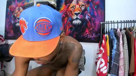 Snapshot of _pantera_09 chatting on October 27, 10:14 pm Kevin online show from October 27, 10:14 pm