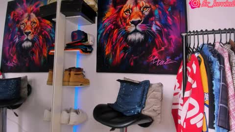 Snapshot of _pantera_09 chatting on October 28, 5:26 pm Kevin online show from October 28, 5:26 pm