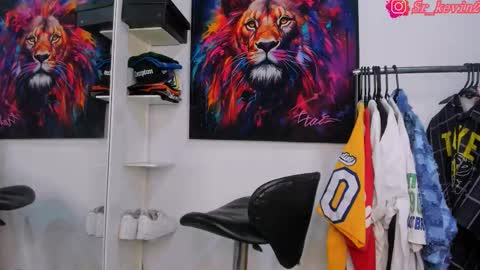 Snapshot of _pantera_09 chatting on November 4, 11:09 am Kevin online show from November 4, 11:09 am