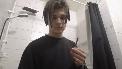 Snapshot of _peachtree_ chatting on February 2, 10:58 am Willie online show from February 2, 10:58 am